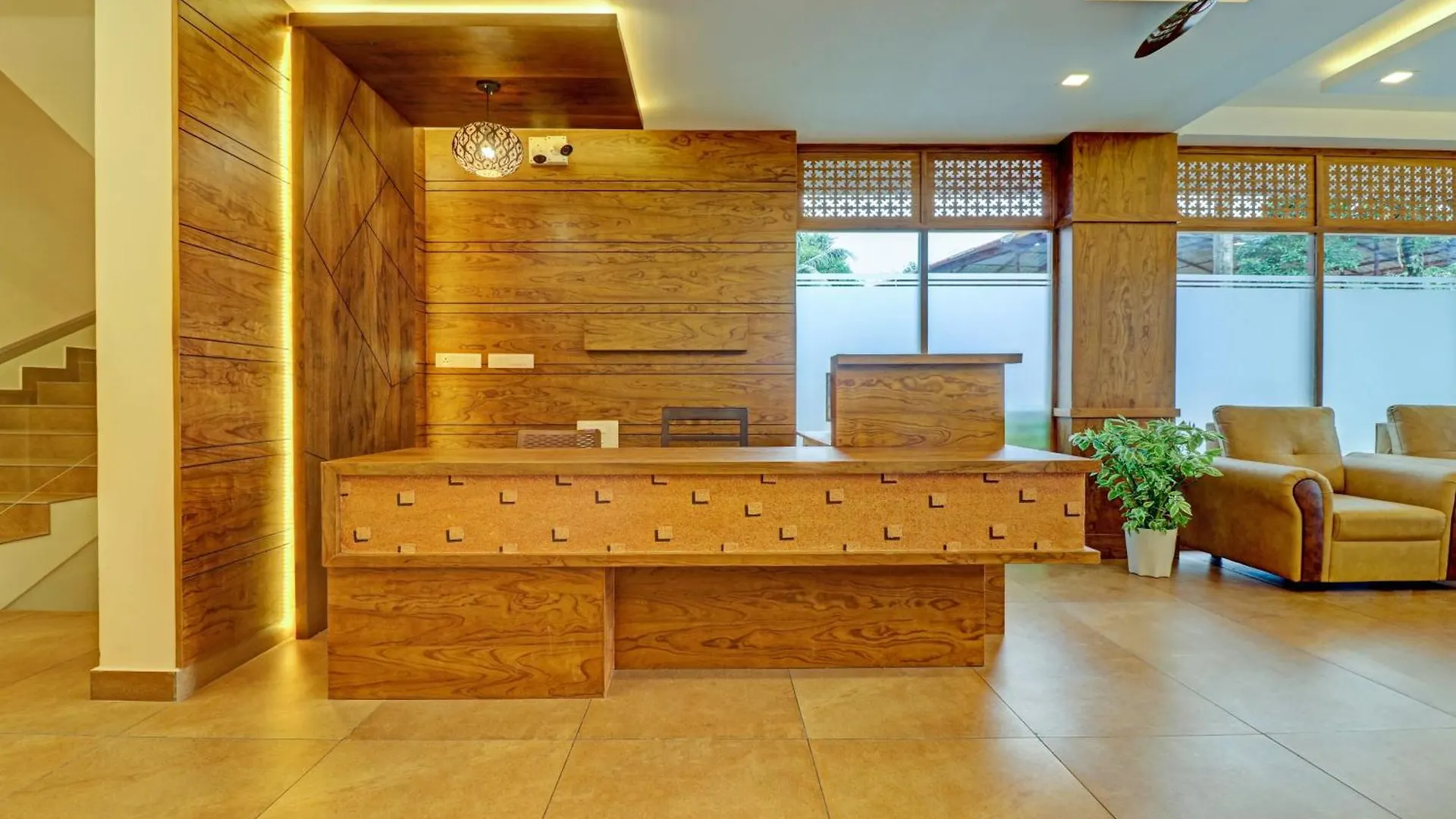 Hotel Treebo Golden Terminal, Kochi Airport
