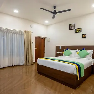 Hotel Treebo Seagate, Kochi