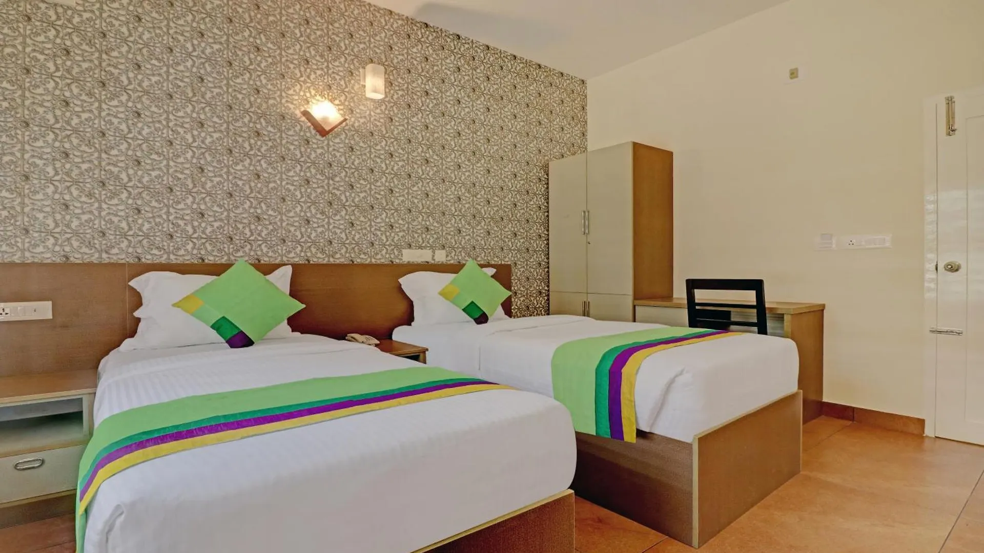 ***  Treebo Golden Terminal, Kochi Airport Hotel India