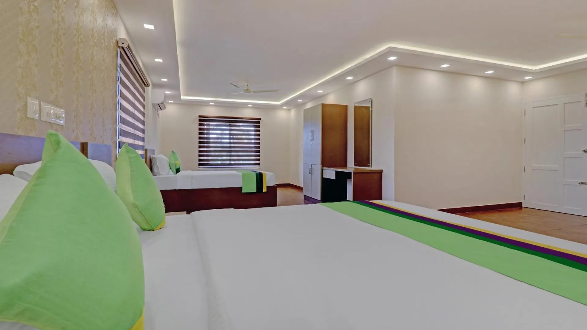 Treebo Golden Terminal, Kochi Airport Hotel India